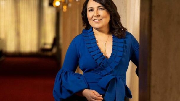 Emelyn Baldera lleva a la radio a Mujeres que Inspiran