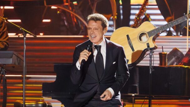 Luis Miguel pagó su deuda con los dominicanos ofreciendo inolvidable concierto
