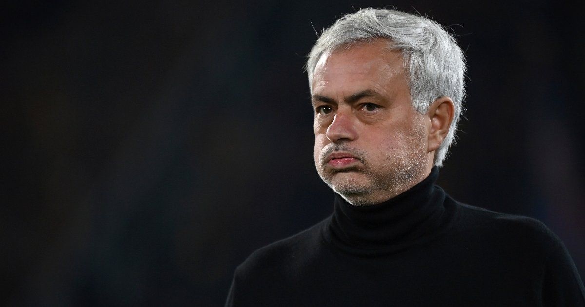 Mourinho se queda sin trabajo