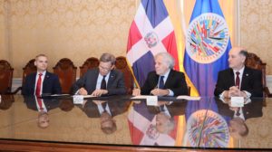 RD y la OEA firman un acuerdo para la observación de próximas elecciones RD y la OEA firman un acuerdo para la observación de próximas elecciones