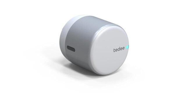 Cerradura inteligente Tedee Go, para seguridad y comodidad en el hogar