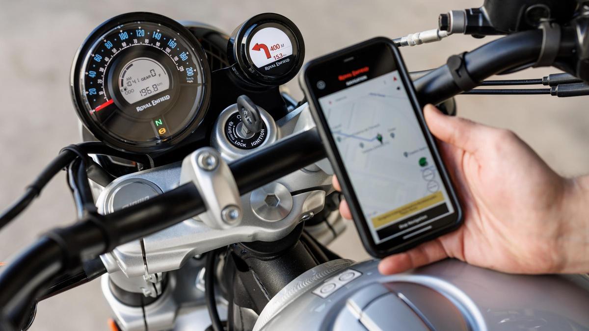 Google Maps o Waze: cuál es la mejor aplicación para librarte de un atasco Google Maps o Waze: cuál es la mejor aplicación para librarte de un atasco