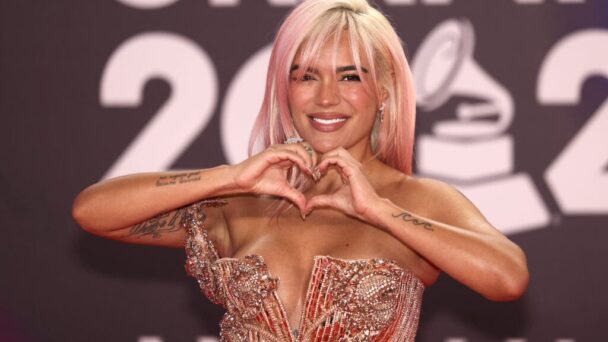 Karol G recibirá el premio a la mujer del año en los Billboard femeninos 2024
