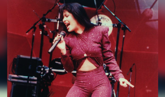 Amazon celebra el 30 aniversario de ‘Amor prohibido’, el icónico álbum de Selena
