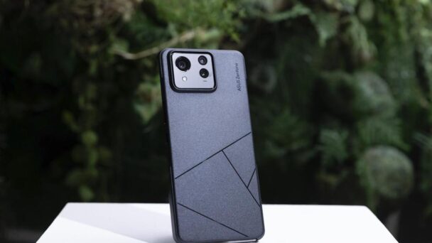 Asus presenta el Zenfone 11 Ultra potenciado con IA
