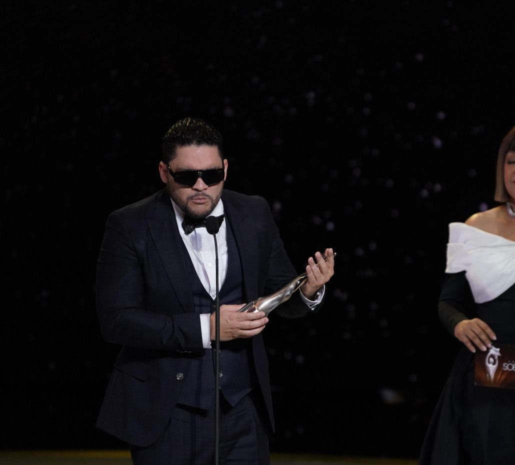 La gente recibió con júbilo premio de Rafely a Merengue del Año por encima de Juan Luis