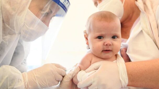 Pediatras llaman a fortalecer cobertura de vacunas 