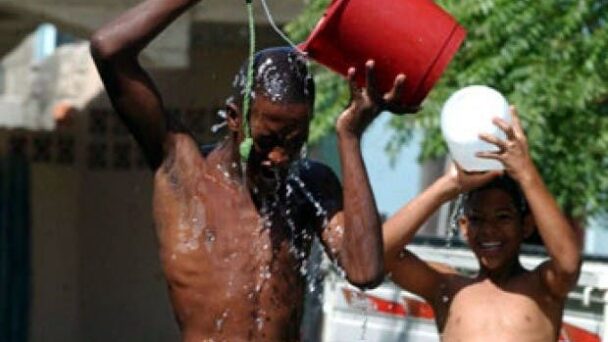 Los efectos en la salud de la fuerte ola de calor que azota a RD