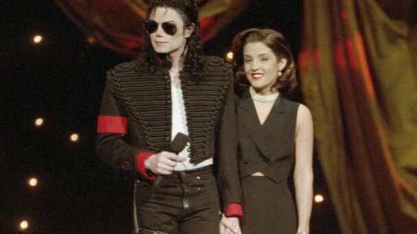 Michael Jackson era “un mujeriego, pero fue reprimido”