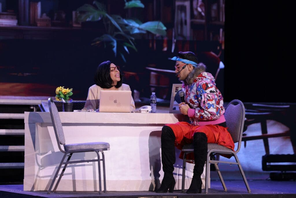 La González reúne todos sus personajes con gran show en el Jaragua