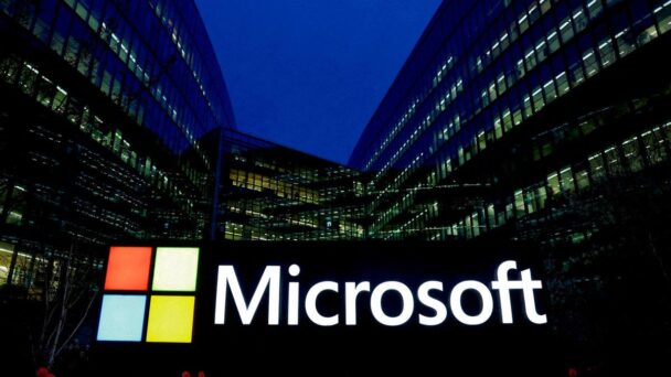 Los mejores memes de la caída de Microsoft