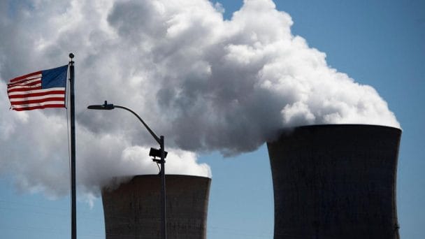 La fiebre de la inteligencia artificial revive la demanda de energía nuclear, gas y petróleo