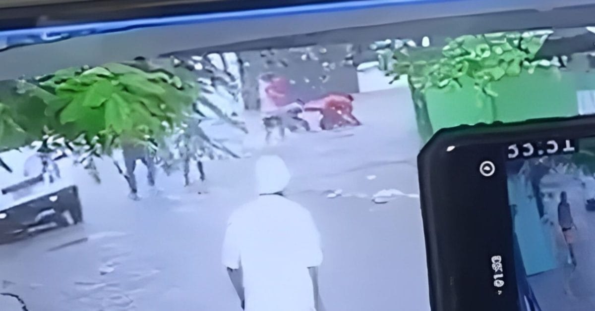 Milagro en San Cristóbal: Jóvenes rescatan a niña de 13 años arrastrada a cloaca tras lluvias