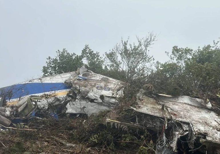 Avión de Satena se estrella en Colombia y deja 15 muertos, entre ellos un congresista